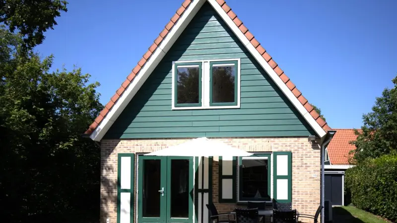 Ferienhaus mit Garten und Grill