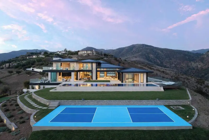 House Central Malibu