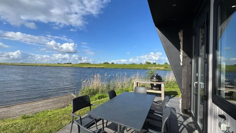 Ferienhaus mit Terrasse, Garten und Grill | Flussblick