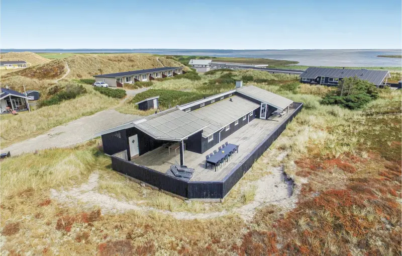 Ferienhaus mit Hund in Hvide Sande, Sønder Havrvig fuer max. 12 Personen