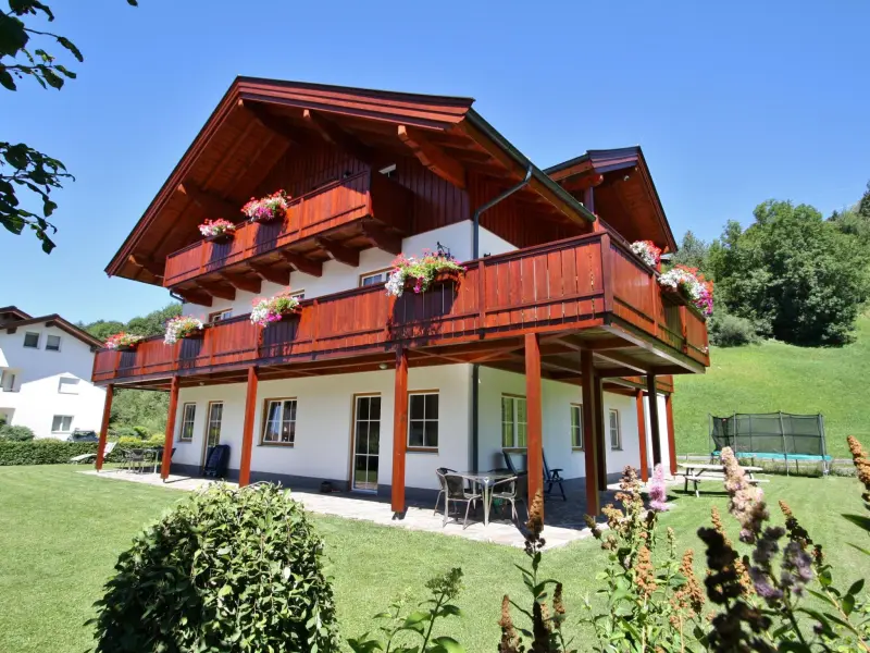 Ferienwohnung mit Hund in Saalfelden am Steinernen Meer, Gemeinde Saalfelden am Steinernen Meer für max. 8 Personen Ferienwohnung mit Hund in Saalfelden am Steinernen Meer, Gemeinde Saalfelden am Steinernen Meer für max. 8 Personen