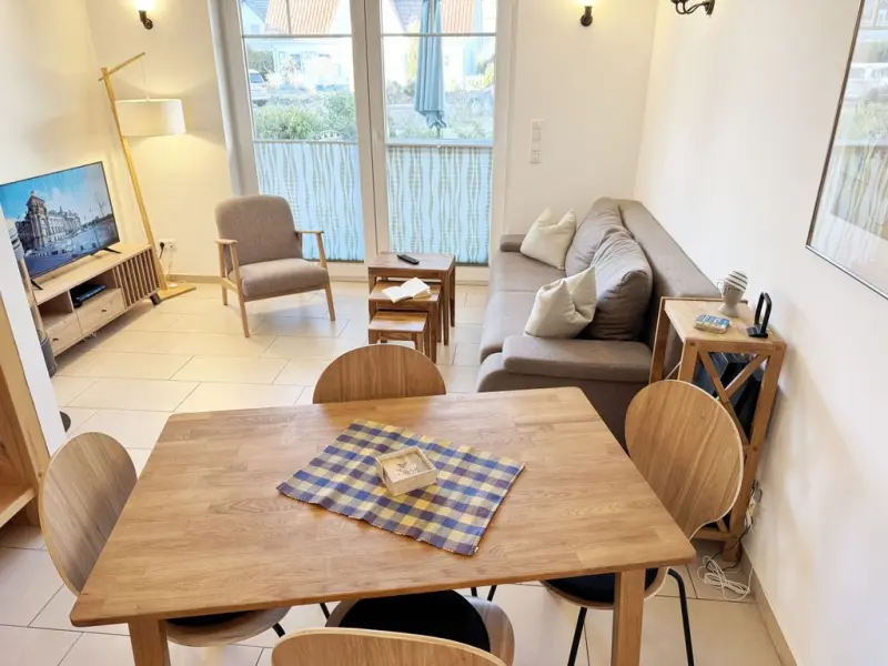 Familienfreundliche schöne Ferienwohnung mit Terrasse | Strand in der Nähe | Haustiere sind willkommen