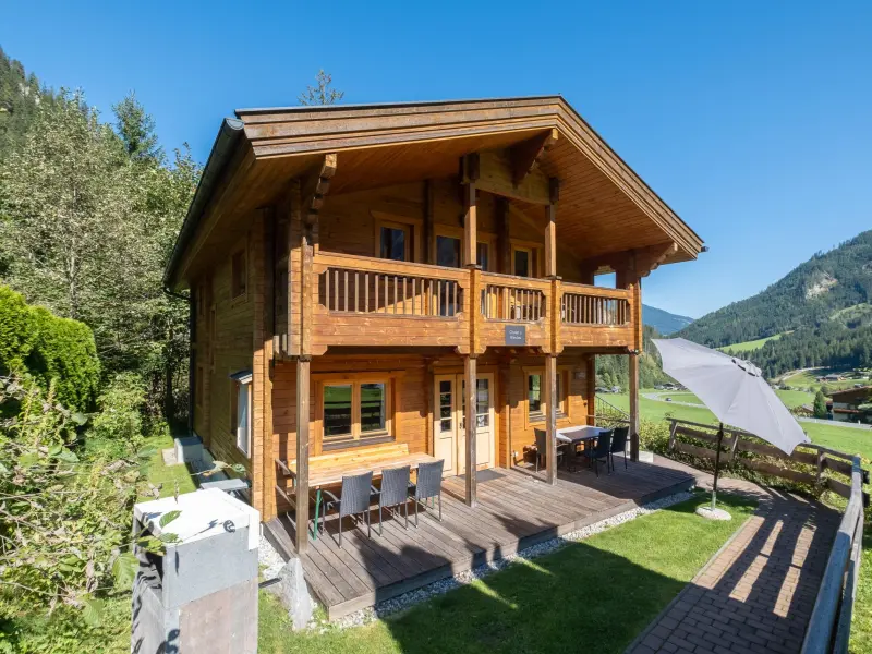 Chalet mit Hund in Gemeinde Krimml für max. 14 Personen Chalet mit Hund in Gemeinde Krimml für max. 14 Personen