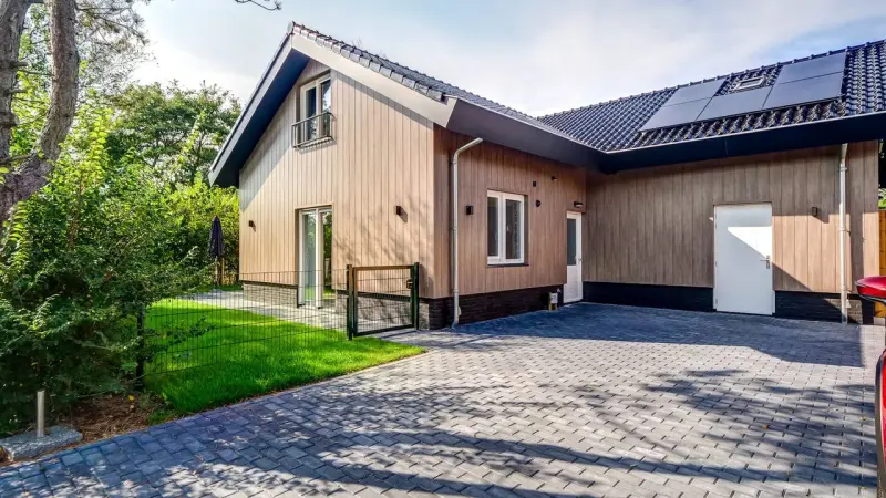 Voll ausgestattetes Ferienhaus mit Terrasse und Garten | Haustierfreundlich