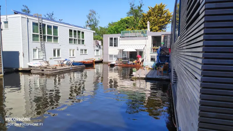     
Hausboot ∙ 4 Gäste
