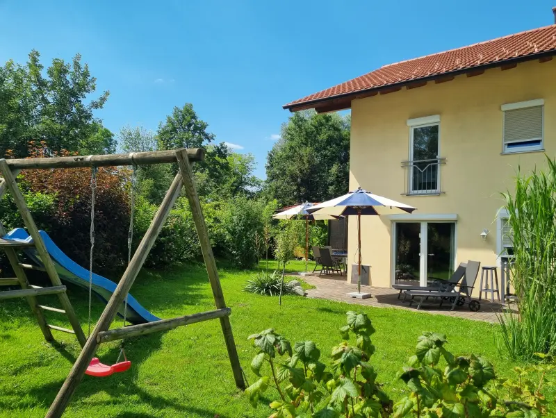 Ferienhaus mit Hund in Feldwies, Übersee für max. 6 Personen Ferienhaus mit Hund in Feldwies, Übersee für max. 6 Personen