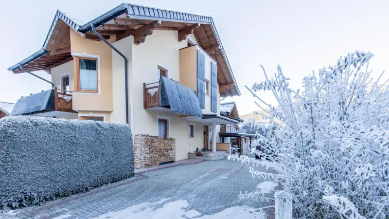 Ferienwohnung mit Hund in Altenmarkt im Pongau, Gemeinde Altenmarkt im Pongau für max. 4 Personen Ferienwohnung mit Hund in Altenmarkt im Pongau, Gemeinde Altenmarkt im Pongau für max. 4 Personen