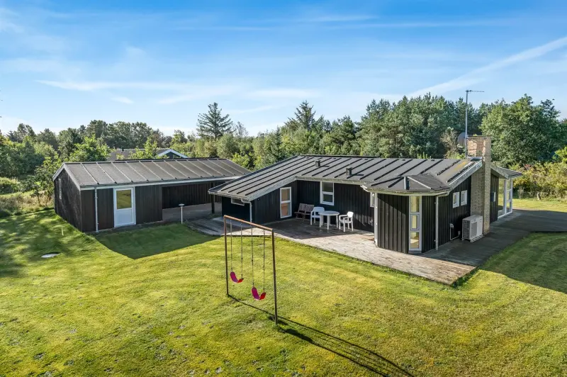 Ferienhaus mit Hund in Bratten Strand fuer max. 6 Personen