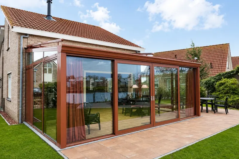Ferienhaus mit Terrasse und Garten
