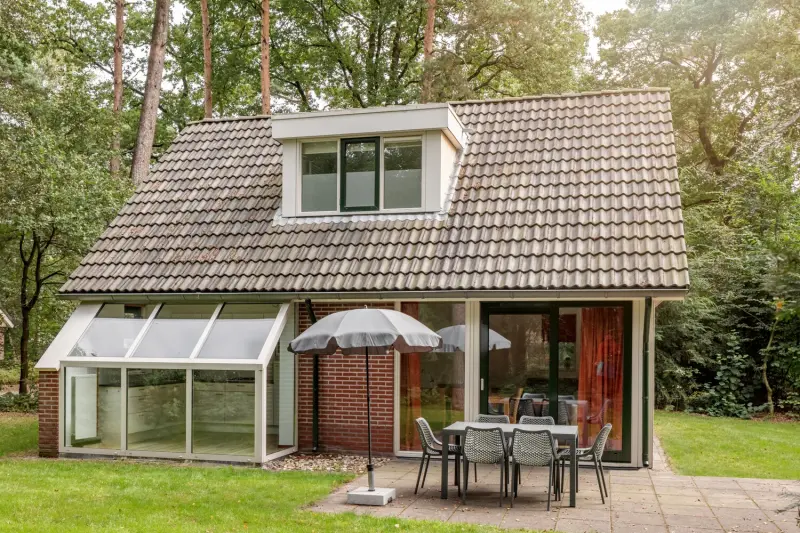     
Bungalow ∙ 6 Gäste ∙ 3 Schlafzimmer
