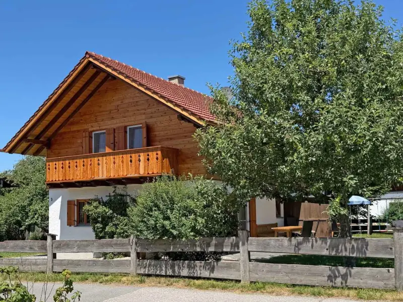 Ferienhaus Schlehdorf