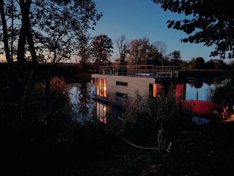 Hausboot Lunow-Stolzenhagen