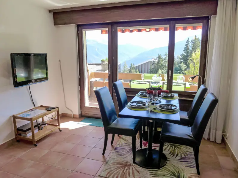 Apartamento  Mollens