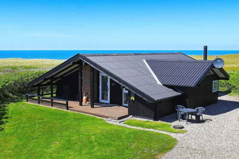 Ferienhaus in Nr. Lyngby Strand, Nordsee f&uuml;r max. 6 Personen, 