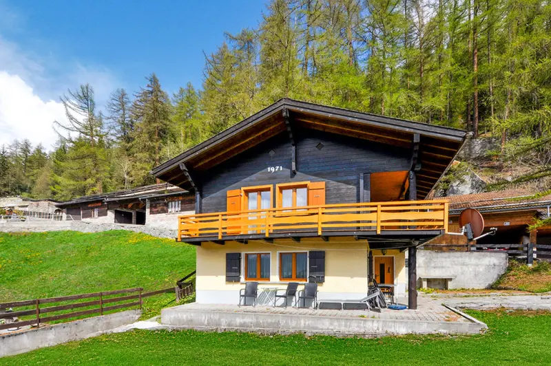 Ferienhaus mit Hund in Grächen, Stalden für max. 6 Personen Ferienhaus mit Hund in Grächen, Stalden für max. 6 Personen