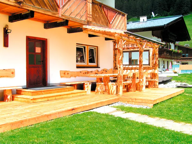 Ferienhaus mit Hund in Sankt Leonhard im Pitztal für max. 39 Personen Ferienhaus mit Hund in Sankt Leonhard im Pitztal für max. 39 Personen