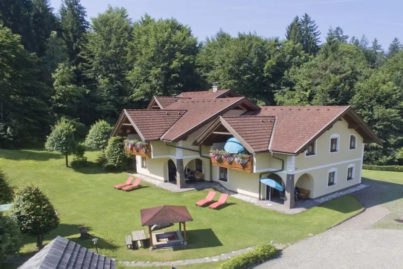 Ferienhaus in Augsdorf, Velden am Wörthersee für max. 4 Personen Ferienhaus in Augsdorf, Velden am Wörthersee für max. 4 Personen