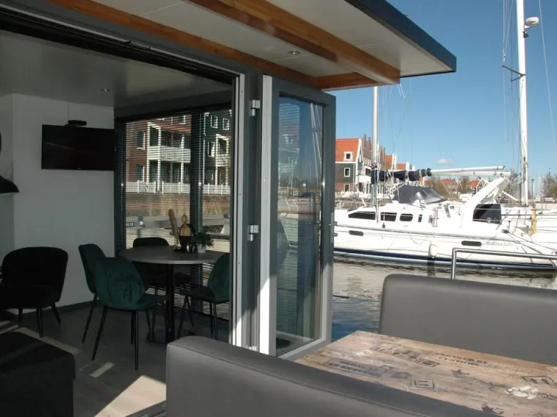 Houseboat Purmerend