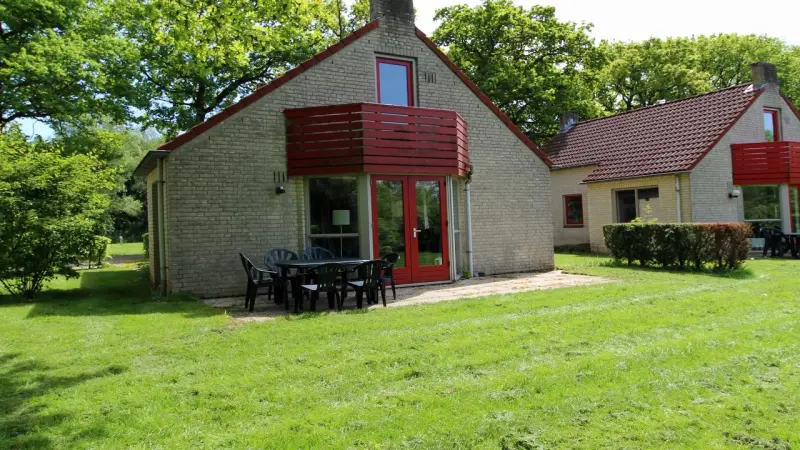 Schönes Ferienhaus mit Terrasse und Garten | Neben dem Strand | Haustiere erlaubt
