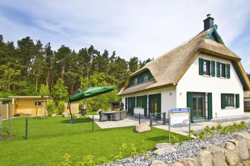 Ferienhaus mit Hund in Glowe fuer max. 8 Personen