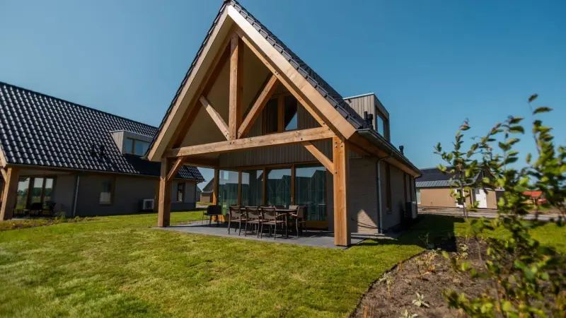 Ferienhaus mit Garten und Terrasse