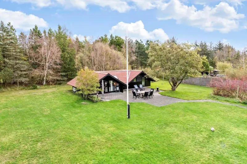 Ferienhaus mit Hund in Bratten Strand fuer max. 6 Personen