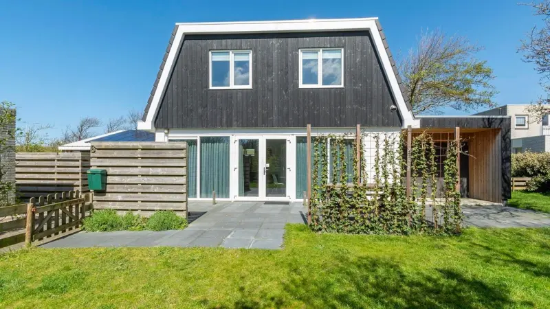 Charmantes Apartment mit Terrasse und Garten | Strand in der Nähe | Haustiere erlaubt