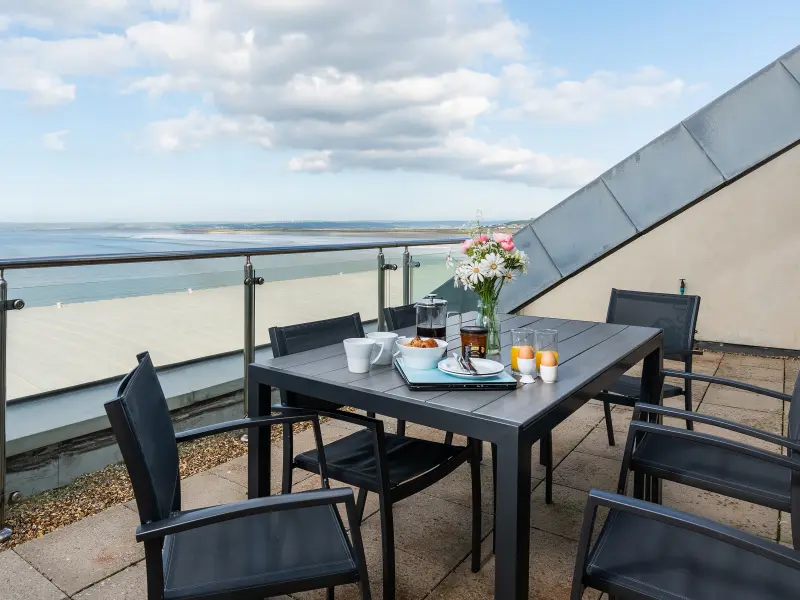 Apartment Westward Ho!