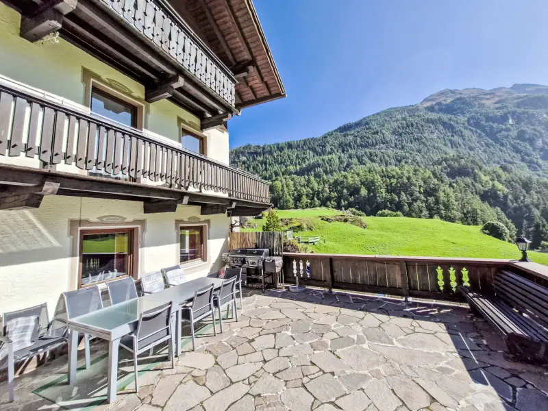 Ferienhaus mit Hund in Sölden, Zwieselstein für max. 16 Personen Ferienhaus mit Hund in Sölden, Zwieselstein für max. 16 Personen