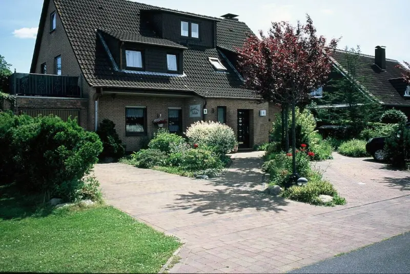 Ferienhaus in Negenmeerten, Westerholt f&uuml;r max. 4 Personen