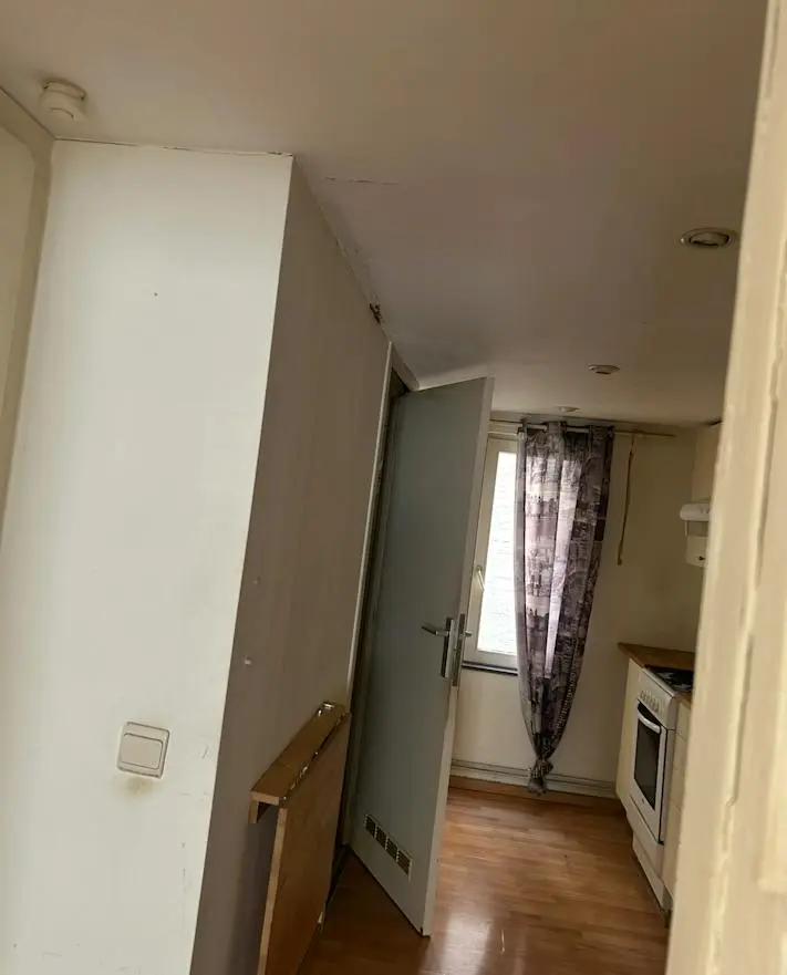 28 M² Apartment ∙ 1 Guest - Brussels