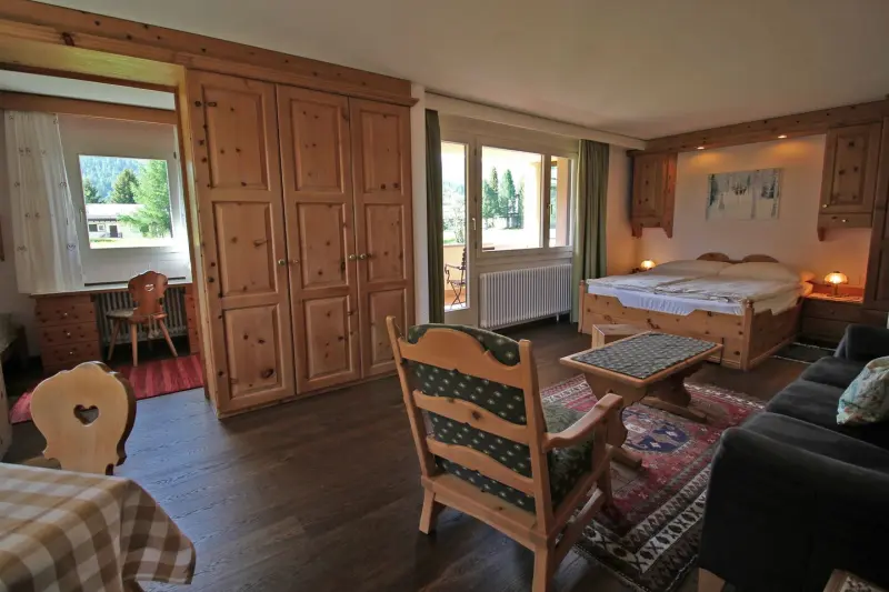 Ferienwohnung  Surlej