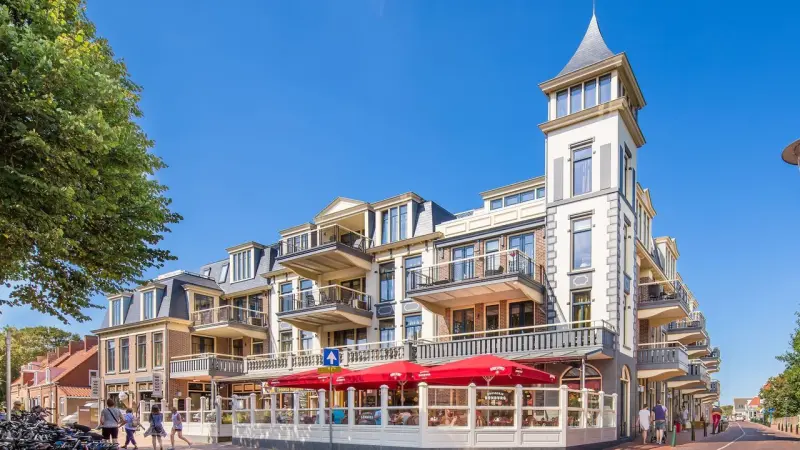 Apartment mit Pool und Sauna