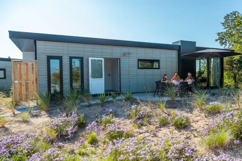 Ferienhaus mit Terrasse und Garten
