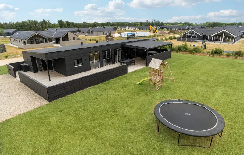 Ferienhaus mit Hund in Houstrup fuer max. 10 Personen