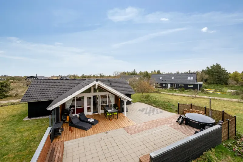 Ferienhaus mit Hund in Ringkøbing-Skjern Kommune, Stauning fuer max. 6 Personen