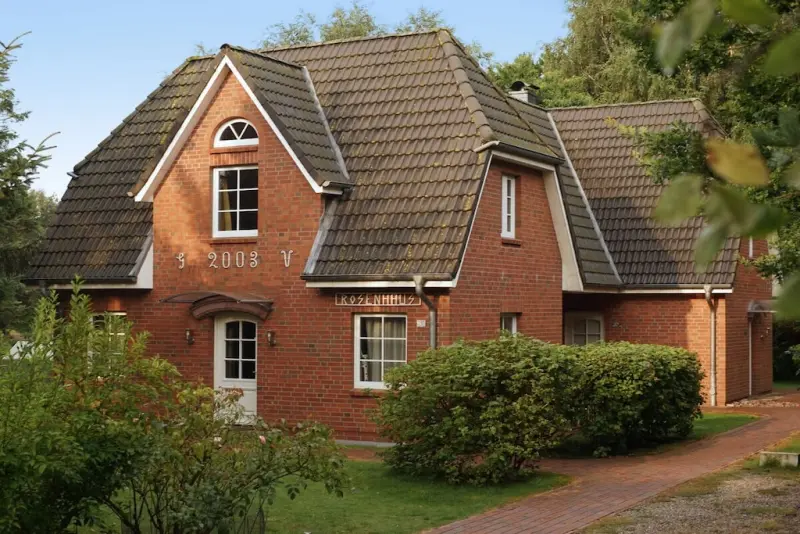     
Ferienhaus ∙ 5 Gäste ∙ 2 Schlafzimmer
