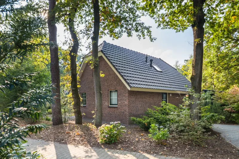 Ferienhaus mit Pool, Garten und Sauna