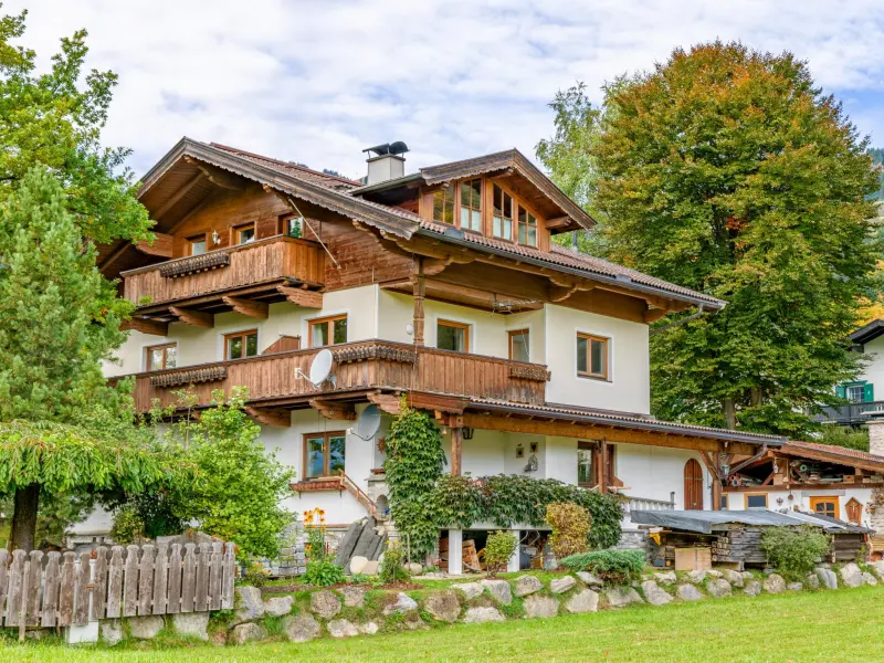 Ferienwohnung mit Hund in Brixen im Thale fuer max. 3 Personen