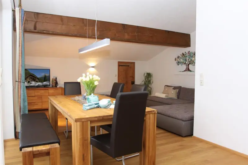 Ferienwohnung mit Hund in Untergrünau, Elbigenalp für max. 6 Personen Ferienwohnung mit Hund in Untergrünau, Elbigenalp für max. 6 Personen