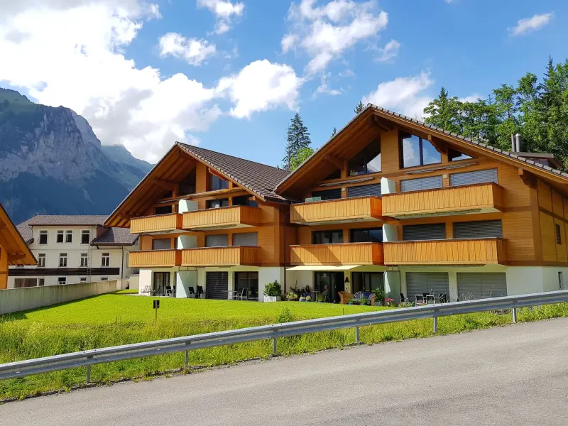 Ferienwohnung mit Hund in Kandersteg, Kandergrund für max. 4 Personen Ferienwohnung mit Hund in Kandersteg, Kandergrund für max. 4 Personen