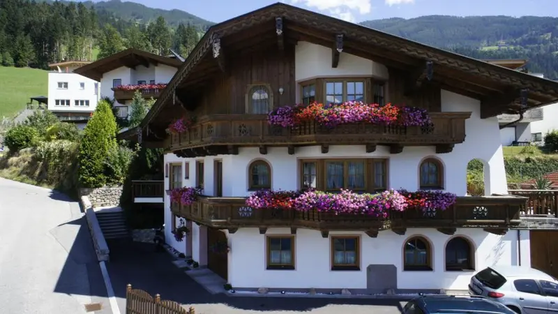 Ferienwohnung  Fügen