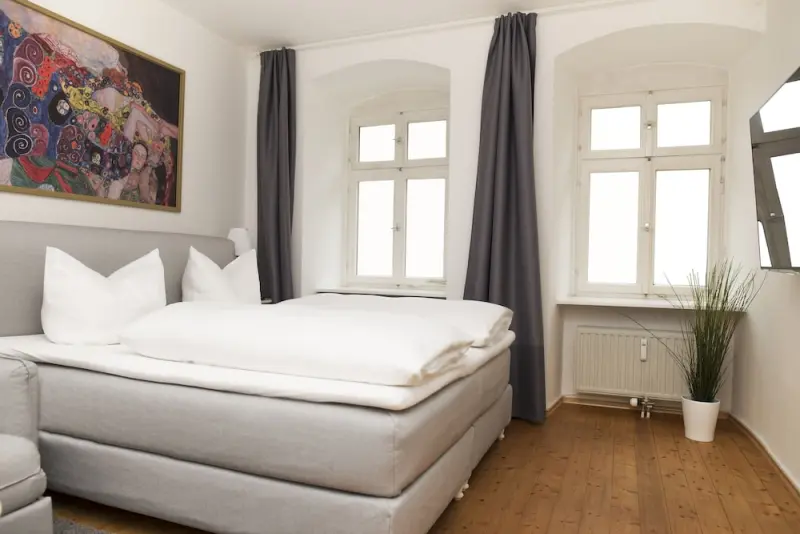 Ferienwohnung  Neutraubling