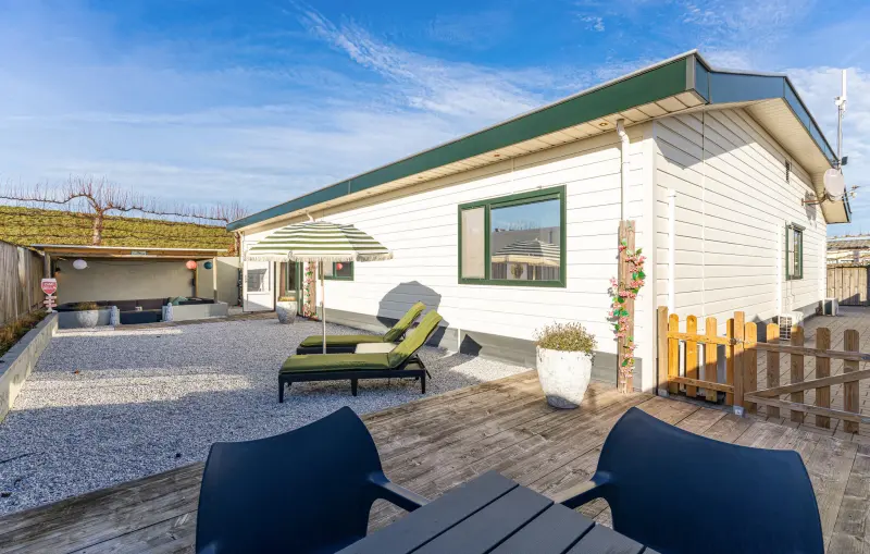 Ferienhaus mit Hund inStavenisse,   f&uuml;r max. 8 Personen