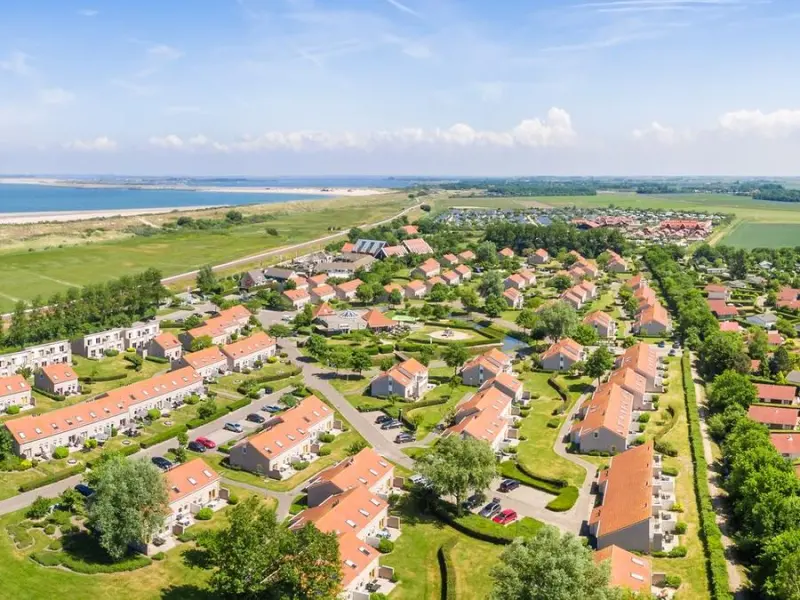 Bungalow mit Garten und Terrasse