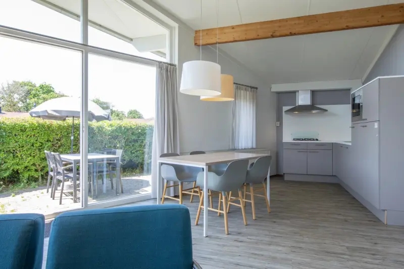     
Bungalow ∙ 4 Gäste ∙ 2 Schlafzimmer
