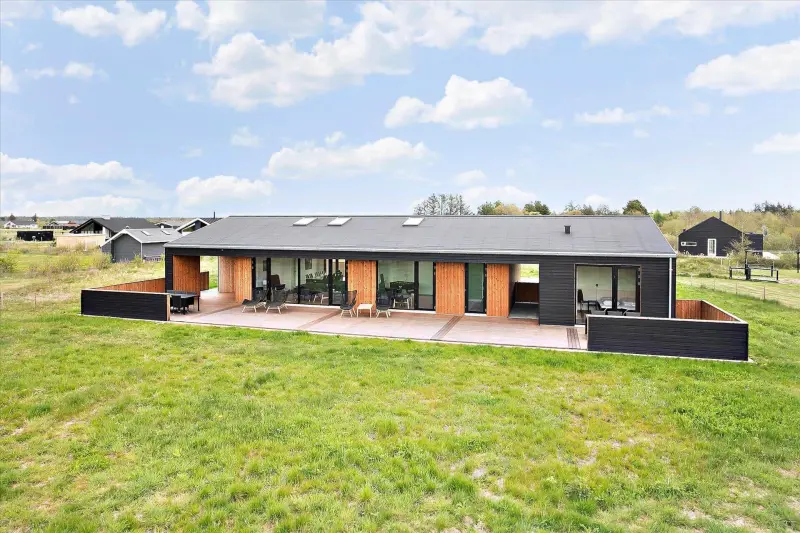 Ferienhaus mit Hund inBrovst Kommune, Tranum Strand  f&uuml;r max. 11 Personen
