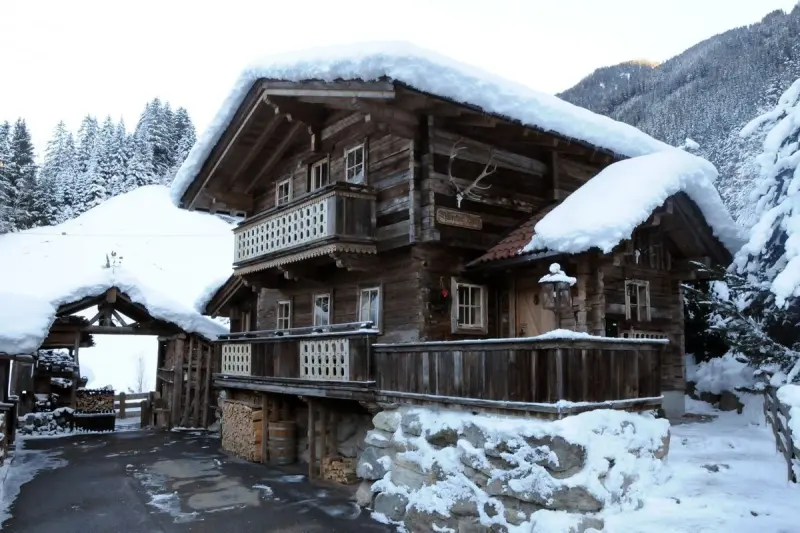 Ferienhaus mit Hund in Mayrhofen, Finkenberg fuer max. 7 Personen