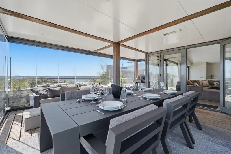 Voll ausgestattetes charmantes Ferienhaus mit Terrasse | Strand in der Nähe | Haustiere erlaubt