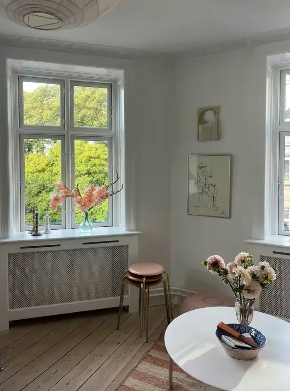 Rummelig lejlighed med gårdhave på Nørrebro
